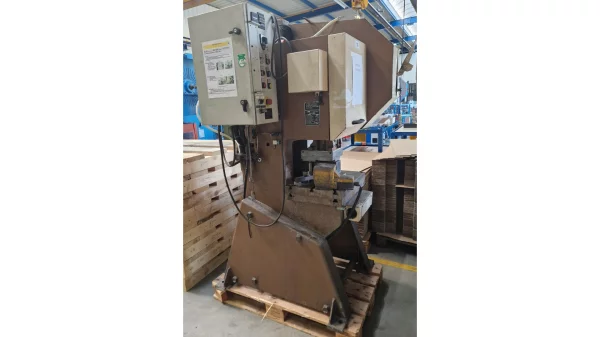 Brugt 25-tons mekanisk presse